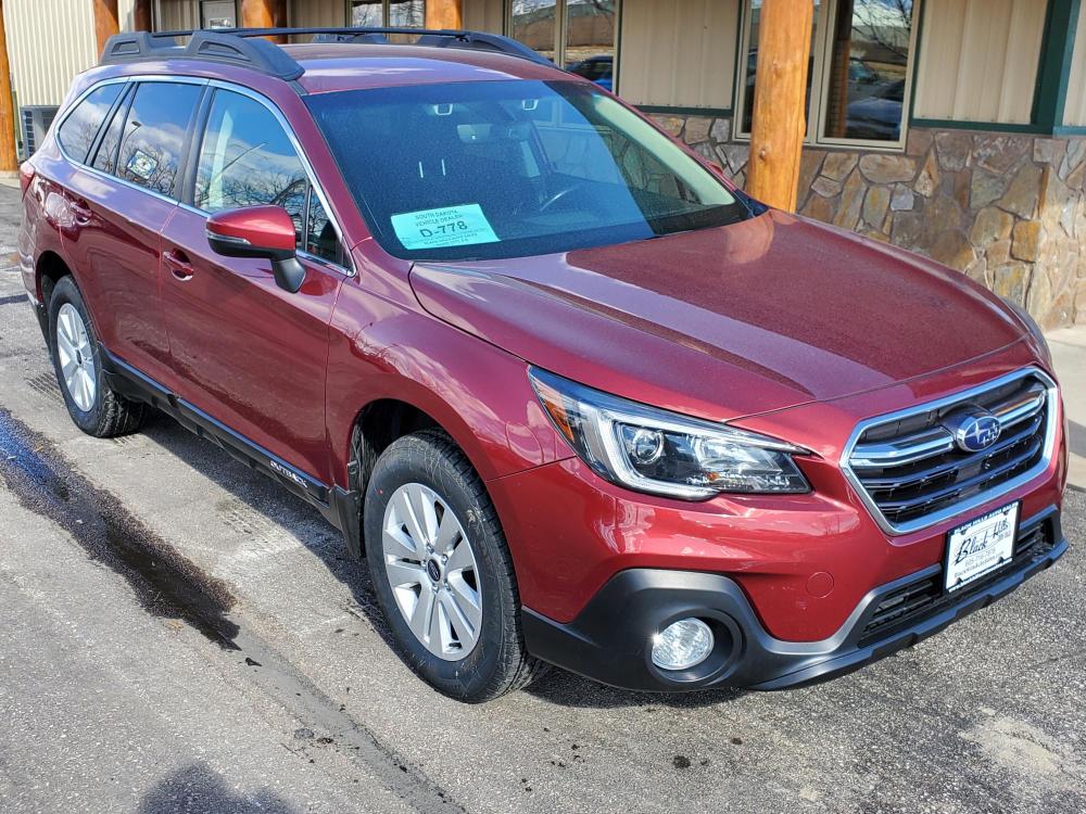 2018 Red Subaru Outback i Premium (4S4BSAFC5J3) with an 2.5L 4 Cyl engine, 6 CVT w/o OD transmission, located at 1600 E Hwy 44, Rapid City, SD, 57703, (605) 716-7878, 44.070232, -103.171410 - Photo #0