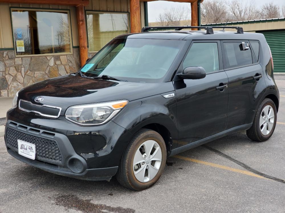 2016 Black Kia Soul (KNDJN2A23G7) with an 1.6L 4Cyl engine, 6-Speed Manual transmission, located at 1600 E Hwy 44, Rapid City, SD, 57703, (605) 716-7878, 44.070232, -103.171410 - Photo #2