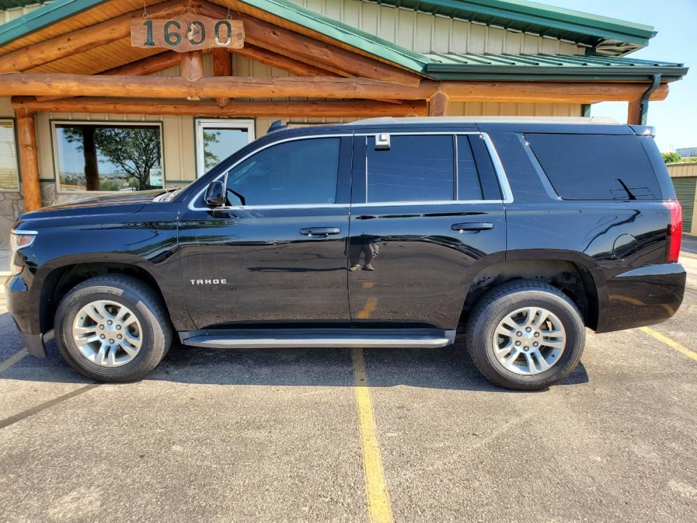 2017 Black Chevrolet Tahoe LS (1GNSKAEC6HR) with an 5.3L V-8 Ecotec3 with Active Fuel Management, Direct Injection and Variable Valve Timing engine, 6-Speed Automatic, Electronically Controlled transmission, located at 1600 E Hwy 44, Rapid City, SD, 57703, (605) 716-7878, 44.070232, -103.171410 - Photo #3