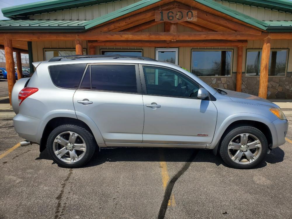 2010 Silver Toyota Rav4 Sport (JTMRK4DV1A5) with an 3.5L V-6 engine, 5-Speed Automatic transmission, located at 1600 E Hwy 44, Rapid City, SD, 57703, (605) 716-7878, 44.070232, -103.171410 - Photo #4