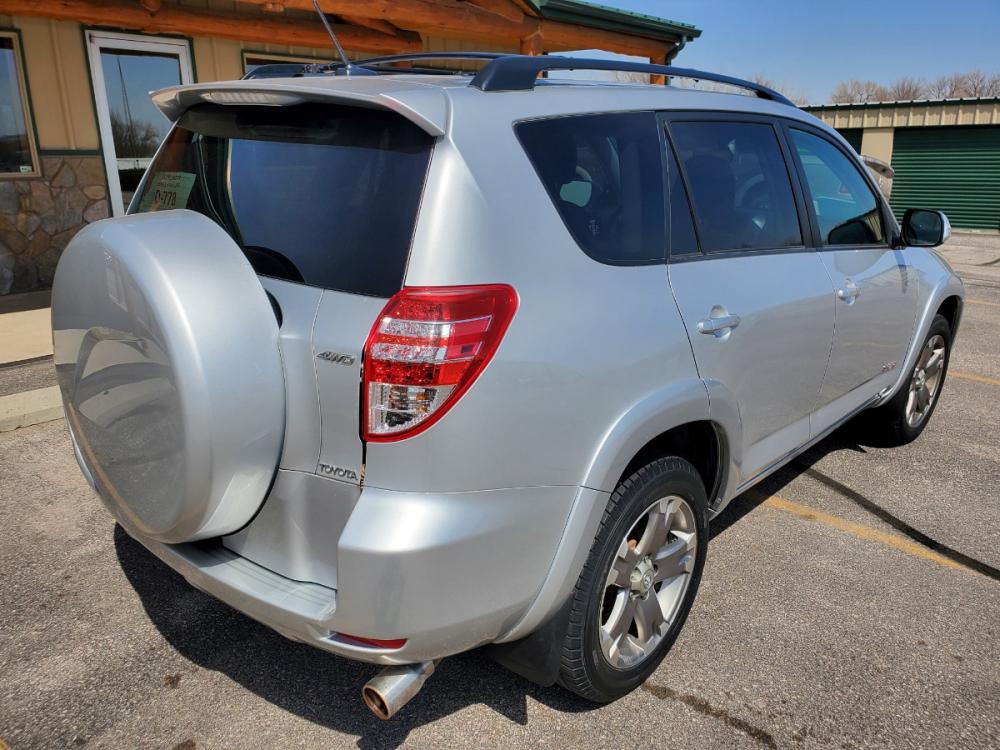 2010 Silver Toyota Rav4 Sport (JTMRK4DV1A5) with an 3.5L V-6 engine, 5-Speed Automatic transmission, located at 1600 E Hwy 44, Rapid City, SD, 57703, (605) 716-7878, 44.070232, -103.171410 - Photo #5