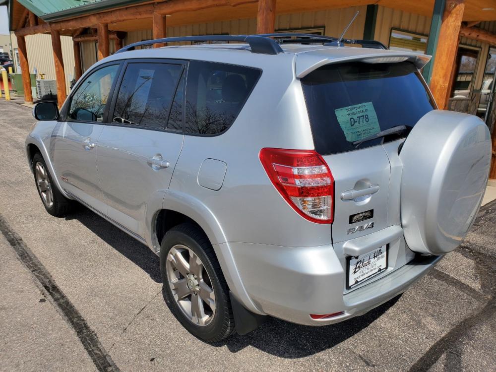 2010 Silver Toyota Rav4 Sport (JTMRK4DV1A5) with an 3.5L V-6 engine, 5-Speed Automatic transmission, located at 1600 E Hwy 44, Rapid City, SD, 57703, (605) 716-7878, 44.070232, -103.171410 - Photo #7