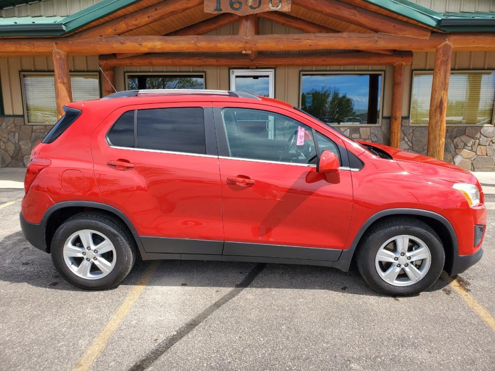 2015 Red Chevrolet Trax LT (3GNCJLSB5FL) with an 1.4L Ecotec Turob Variable Valve Timing Sequential MFI engine, 6-Speed Automatic transmission, located at 1600 E Hwy 44, Rapid City, SD, 57703, (605) 716-7878, 44.070232, -103.171410 - Photo #4