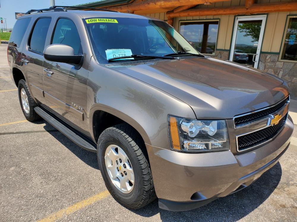2012 Gray /Black Chevrolet Tahoe LS (1GNSKAE08CR) with an 5.3L V-8 Vortec SFI engine, 6-Speed Automatic, Electronically Controlled transmission, located at 1600 E Hwy 44, Rapid City, SD, 57703, (605) 716-7878, 44.070232, -103.171410 - Photo #0