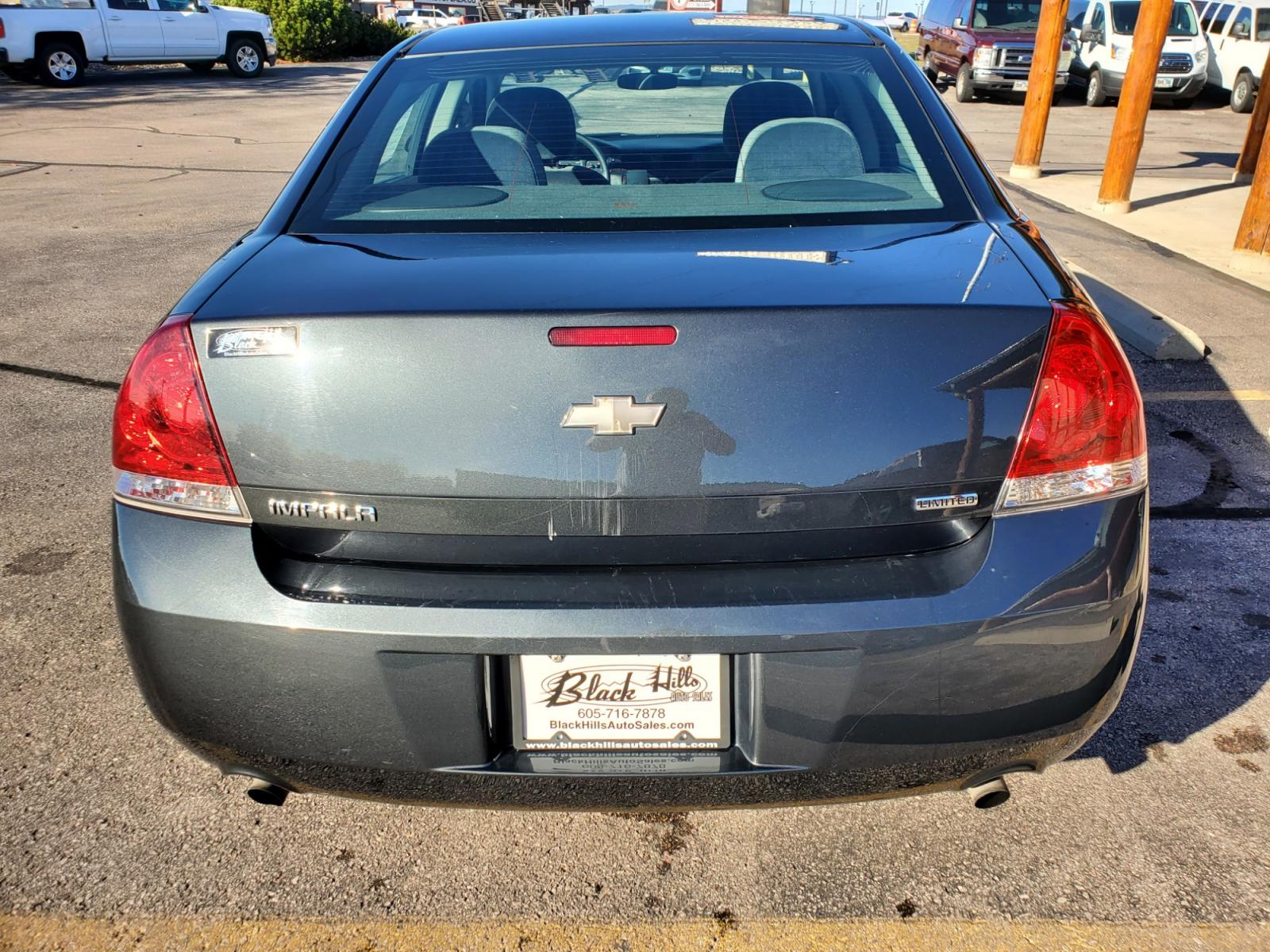 2014 Gray /Gray Chevrolet Impala Limited LS (2G1WA5E37E1) with an 3.6L V-6 engine, 6-Speed Automatic transmission, located at 1600 E Hwy 44, Rapid City, SD, 57703, (605) 716-7878, 44.070232, -103.171410 - Photo #6