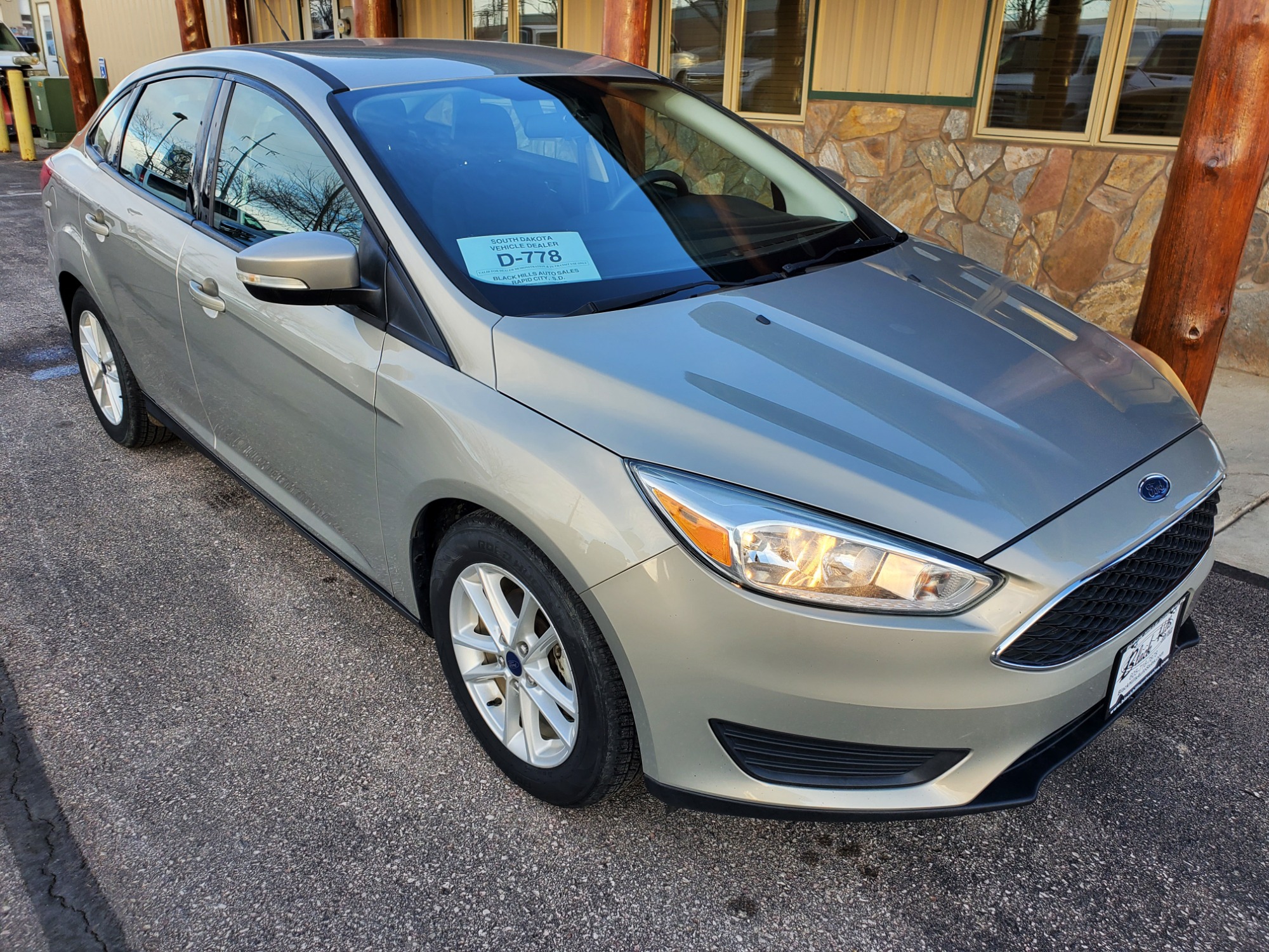 photo of 2016 Ford Focus SE