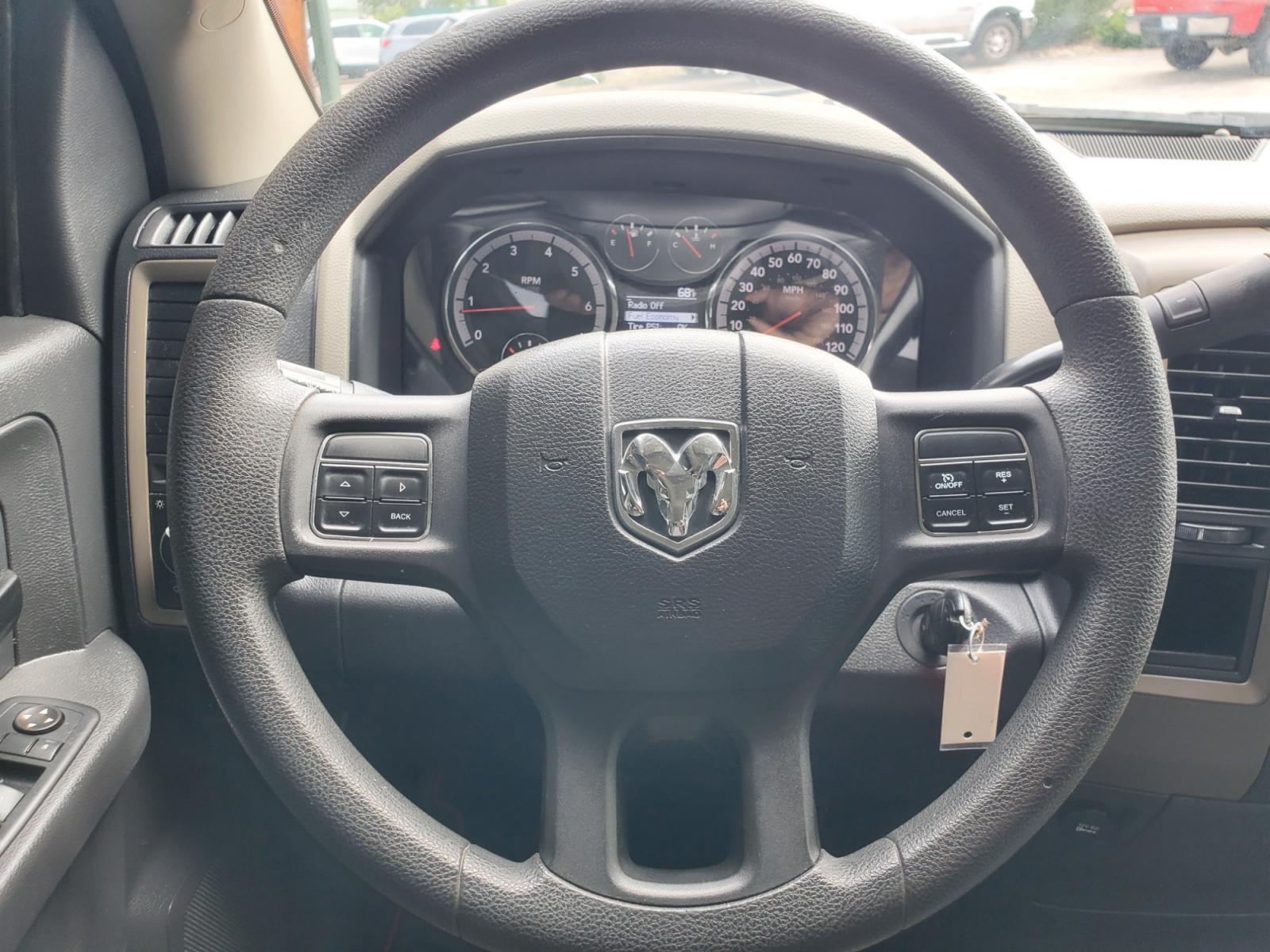 2012 White Ram 1500 Express (1C6RD6FT3CS) with an 5.7L V8 HEMI Multi-Displacement VVT engine, 6-Speed Automatic transmission, located at 1600 E Hwy 44, Rapid City, SD, 57703, (605) 716-7878, 44.070232, -103.171410 - Photo #14