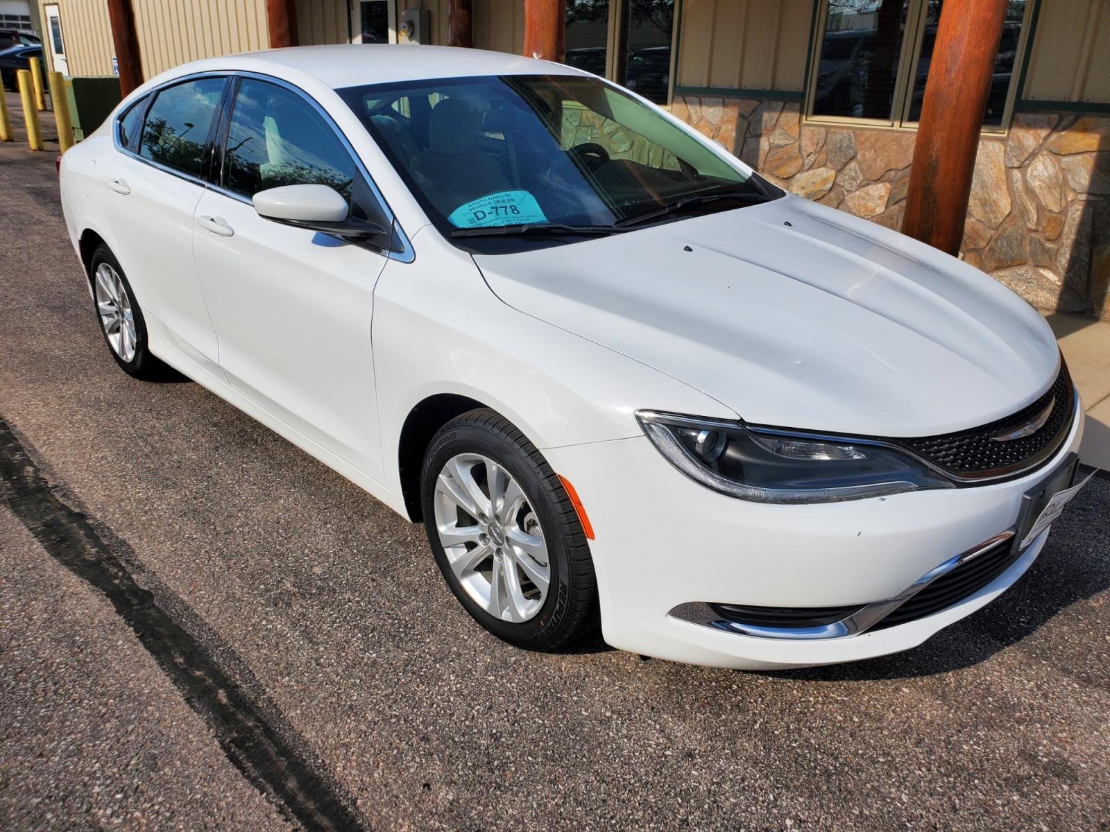 2016 White /Beige Chrysler 200 Limited (1C3CCCAB0GN) with an 2.4L 4 Cyl Multiair engine, 9-Speed Automatic transmission, located at 1600 E Hwy 44, Rapid City, SD, 57703, (605) 716-7878, 44.070232, -103.171410 - Photo #0