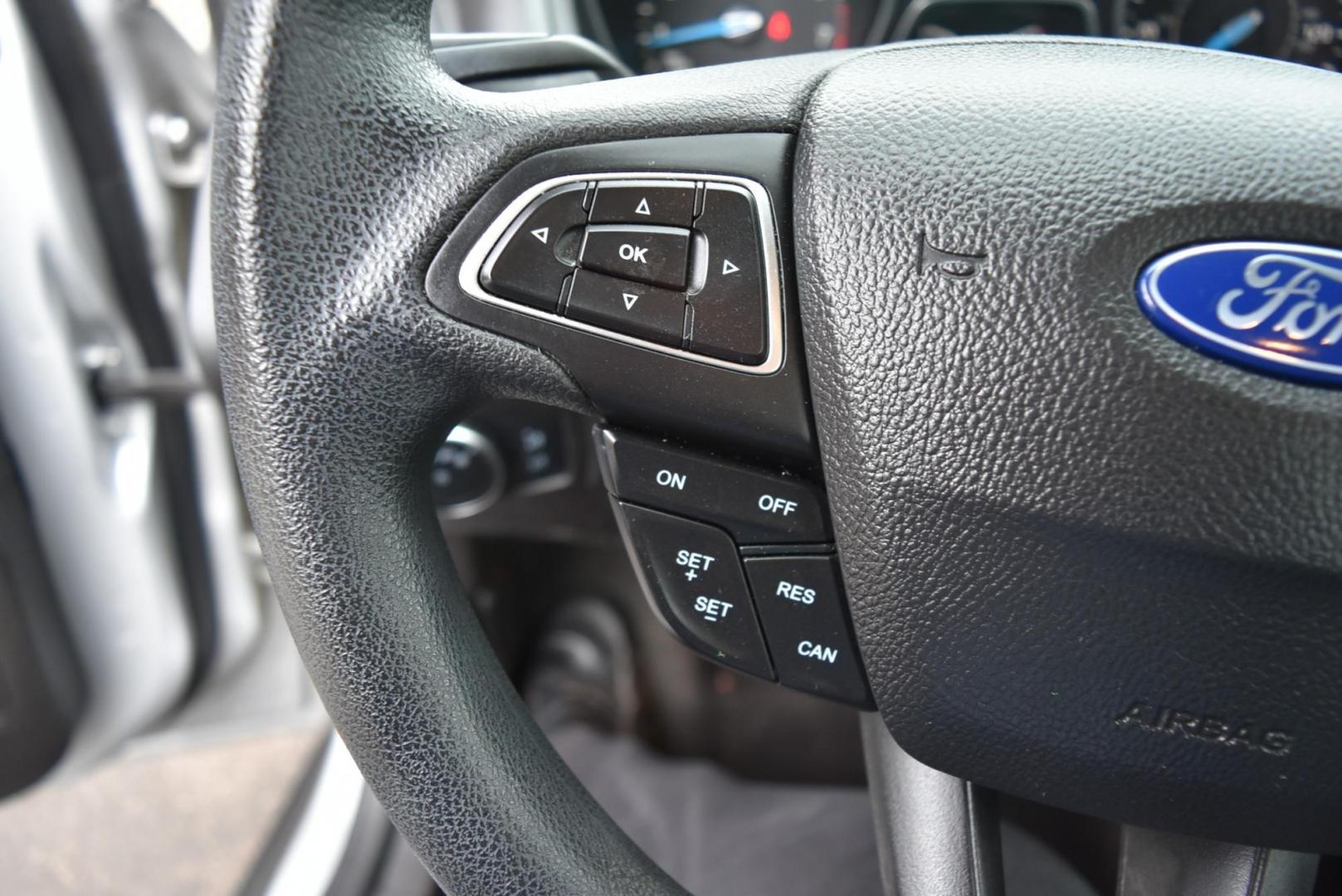 2016 Silver Ford Focus SE (1FADP3F21GL) with an 2.0L I-4 GDI TI-VCT engine, 6-Speed Powershift Automatic transmission, located at 1600 E Hwy 44, Rapid City, SD, 57703, (605) 716-7878, 44.070232, -103.171410 - Photo#15