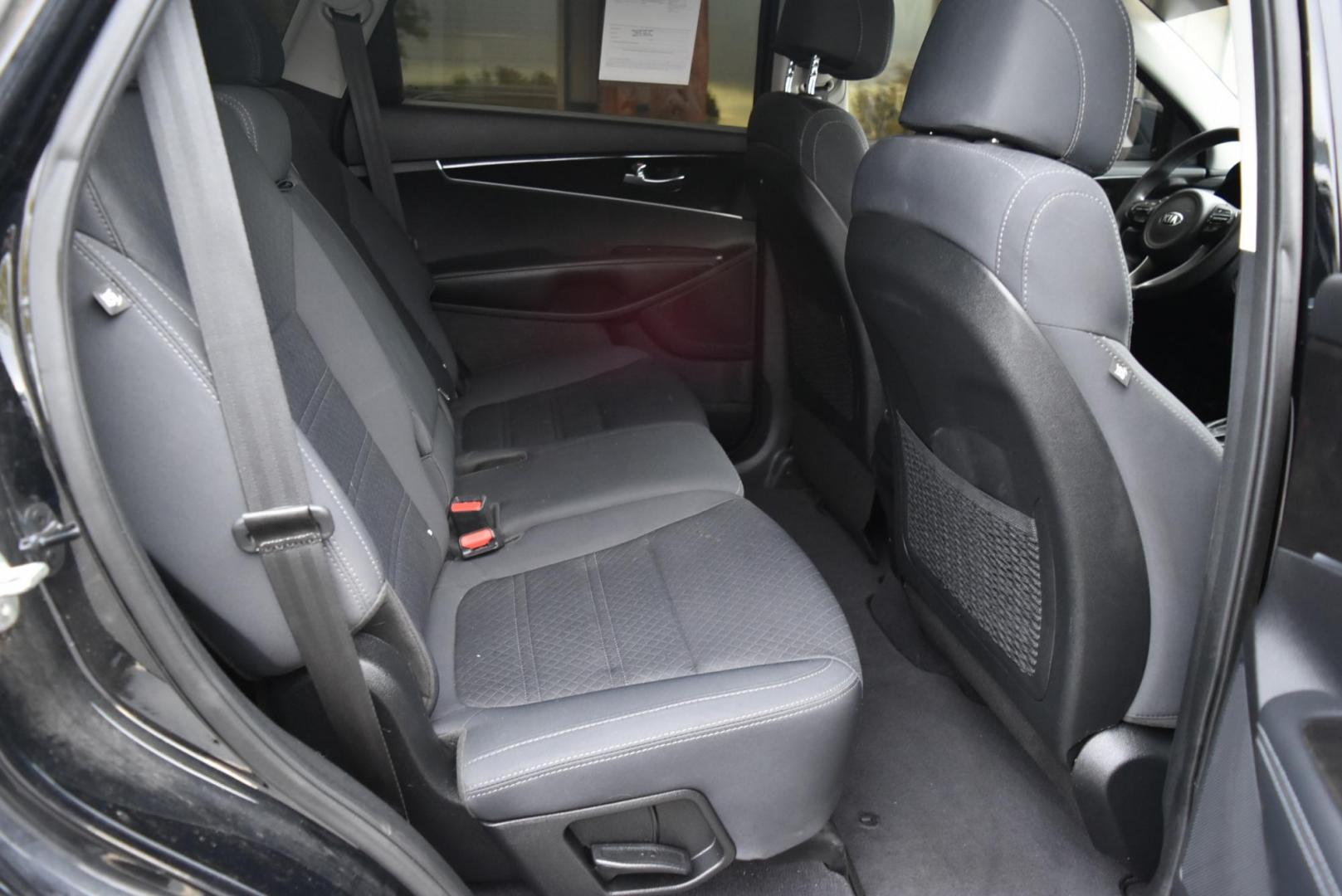 2017 Black Kia Sorento LX (5XYPGDA37HG) with an 2.4L 4 Cyl engine, 6-Speed Automatic w/OD transmission, located at 1600 E Hwy 44, Rapid City, SD, 57703, (605) 716-7878, 44.070232, -103.171410 - Photo#10
