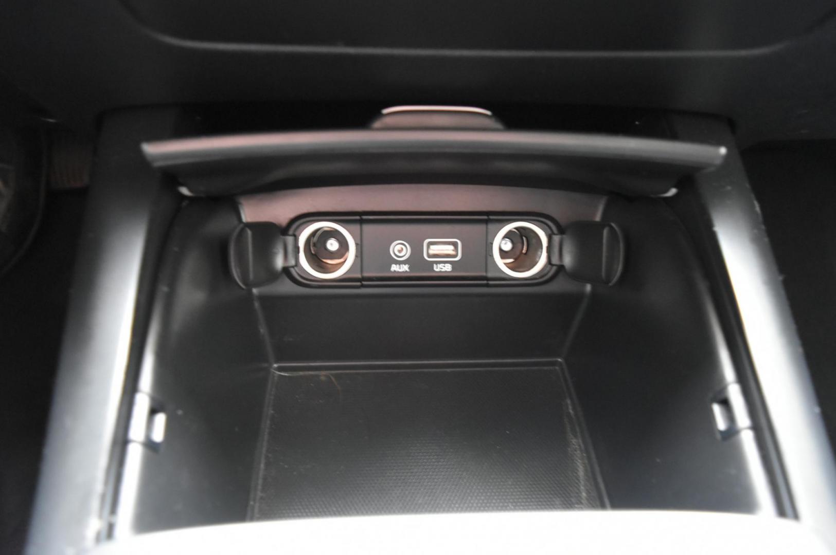 2017 Black Kia Sorento LX (5XYPGDA37HG) with an 2.4L 4 Cyl engine, 6-Speed Automatic w/OD transmission, located at 1600 E Hwy 44, Rapid City, SD, 57703, (605) 716-7878, 44.070232, -103.171410 - Photo#21