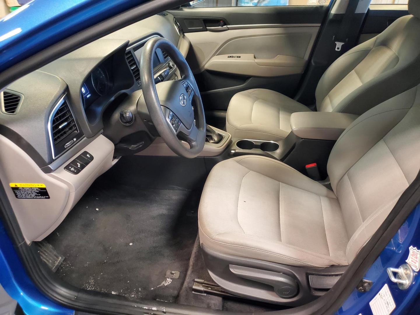 2018 Blue /Gray Hyundai Elantra SEL (5NPD84LF9JH) with an 2.0L 4 Cyl. engine, 6-Speed Automatic w/ OD transmission, located at 1600 E Hwy 44, Rapid City, SD, 57703, (605) 716-7878, 44.070232, -103.171410 - Photo#7