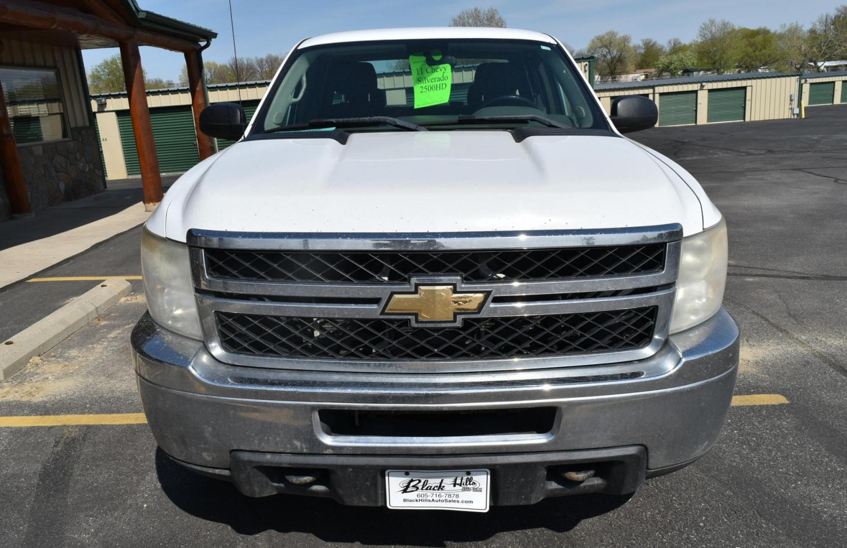 2011 White /Black Chevrolet Silverado 2500 HD Work Truck (1GC2KVCG1BZ) with an VORTEC 6.0L VARIABLE VALVE TIMING V8 SFI engine, 6-Speed Automatic, Heavy-Duty, Electronically Controlled transmission, located at 1600 E Hwy 44, Rapid City, SD, 57703, (605) 716-7878, 44.070232, -103.171410 - Photo#1