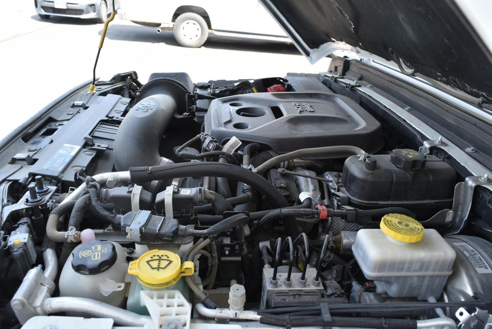 2020 White /Black Jeep Wrangler Sport (1C4HJXDN0LW) with an 2.0L I4 DOHC DI TURBO W/ESS engine, 8-Speed Automatic transmission, located at 1600 E Hwy 44, Rapid City, SD, 57703, (605) 716-7878, 44.070232, -103.171410 - Photo#25