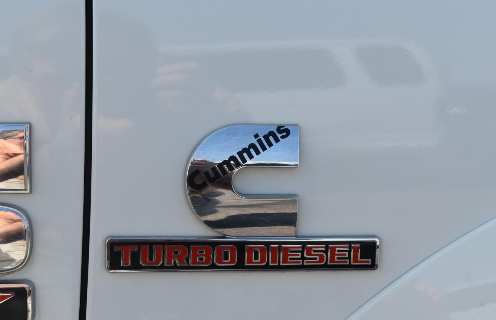 2016 White /Lt Brown Ram 2500 Laramie (3C6UR5FL2GG) with an 6.7L I6 CUMMINS TURBO DIESEL engine, 6-Speed Automatic transmission, located at 1600 E Hwy 44, Rapid City, SD, 57703, (605) 716-7878, 44.070232, -103.171410 - Photo#30