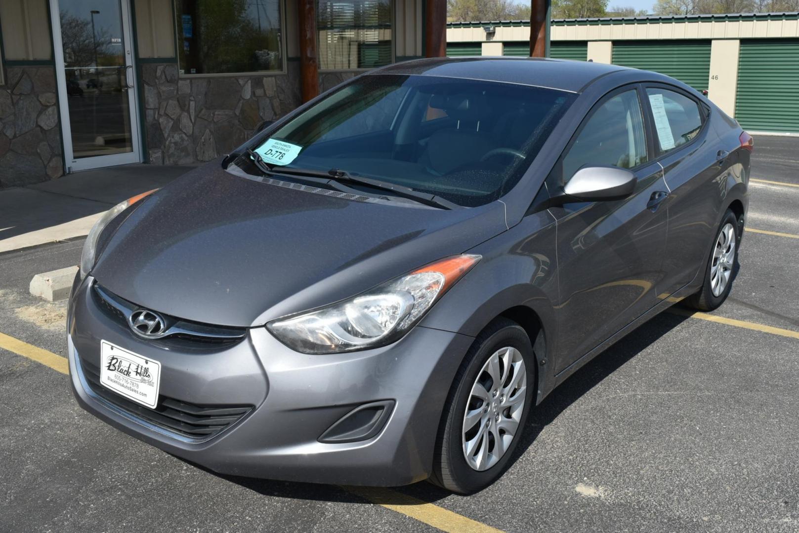 2012 Black /Beige Hyundai Elantra GLS (5NPDH4AE0CH) with an 1.8L 4 Cyl. engine, 6-Speed Automatic transmission, located at 1600 E Hwy 44, Rapid City, SD, 57703, (605) 716-7878, 44.070232, -103.171410 - Photo#2