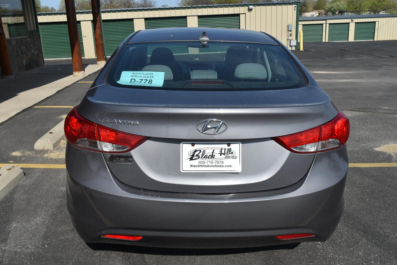 2012 Black /Beige Hyundai Elantra GLS (5NPDH4AE0CH) with an 1.8L 4 Cyl. engine, 6-Speed Automatic transmission, located at 1600 E Hwy 44, Rapid City, SD, 57703, (605) 716-7878, 44.070232, -103.171410 - Photo#6