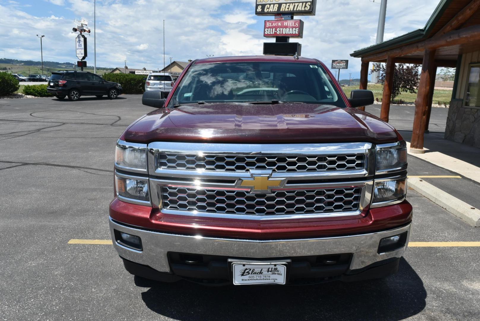 1999 Maroon /Black Chevrolet Silverado 1500 LT (3GCUKREC4EG) with an 5.3L ECOTEC3 V8 With Active Fuel Management, Direct Injection And Variable Valve Timing engine, 6-Speed Automatic, Electronically Controlled transmission, located at 1600 E Hwy 44, Rapid City, SD, 57703, (605) 716-7878, 44.070232, -103.171410 - Photo#1
