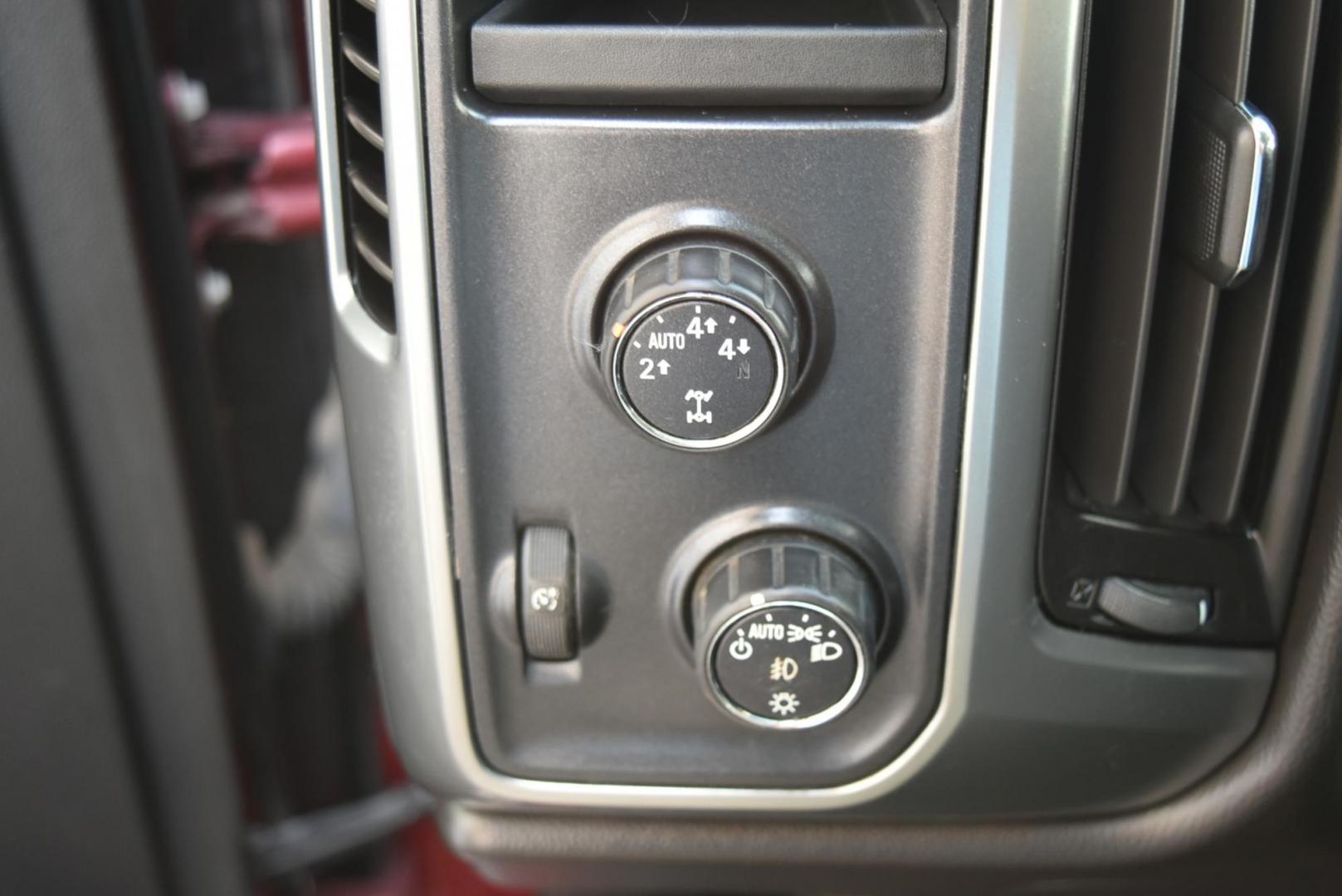 1999 Maroon /Black Chevrolet Silverado 1500 LT (3GCUKREC4EG) with an 5.3L ECOTEC3 V8 With Active Fuel Management, Direct Injection And Variable Valve Timing engine, 6-Speed Automatic, Electronically Controlled transmission, located at 1600 E Hwy 44, Rapid City, SD, 57703, (605) 716-7878, 44.070232, -103.171410 - Photo#15