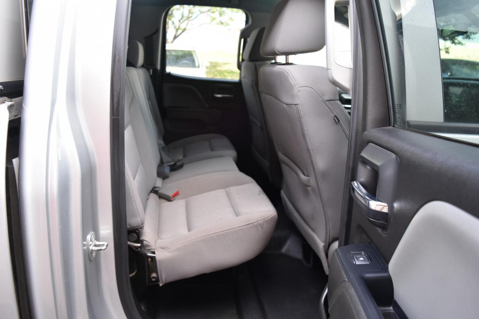 2019 Silver /gray Chevrolet Silverado 2500HD Work Truck Double Cab 4WD (2GC2KREG7K1) with an VORTEC 6.0L VARIABLE VALVE TIMING V8 SFI engine, 6-Speed Automatic, Heavy-Duty, Electronically Controlled transmission, located at 1600 E Hwy 44, Rapid City, SD, 57703, (605) 716-7878, 44.070232, -103.171410 - Photo#10
