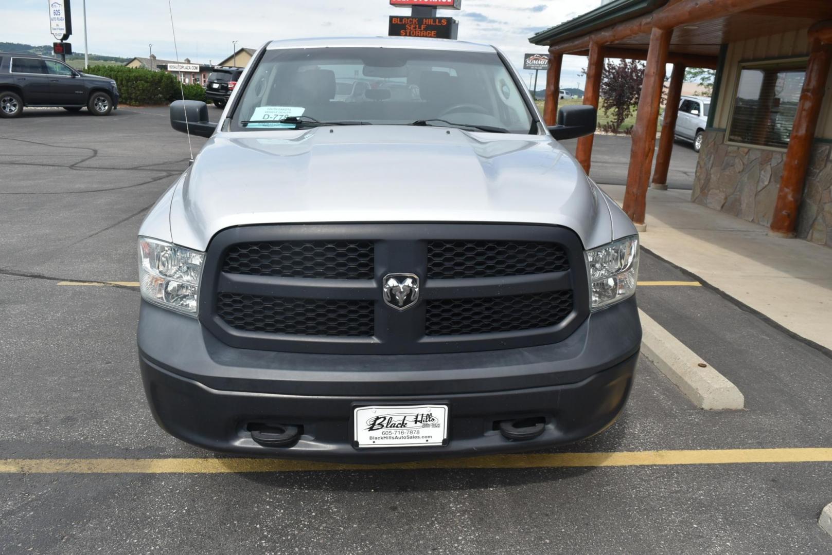 2014 Silver /black RAM 1500 Tradesman Crew Cab SWB 4WD (1C6RR7KG3ES) with an 3.6L V6 DOHC 24V FFV engine, 6-Speed Automatic transmission, located at 1600 E Hwy 44, Rapid City, SD, 57703, (605) 716-7878, 44.070232, -103.171410 - Photo#2