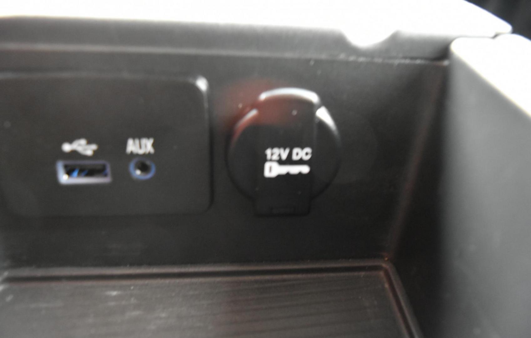 2014 Silver /black RAM 1500 Tradesman Crew Cab SWB 4WD (1C6RR7KG3ES) with an 3.6L V6 DOHC 24V FFV engine, 6-Speed Automatic transmission, located at 1600 E Hwy 44, Rapid City, SD, 57703, (605) 716-7878, 44.070232, -103.171410 - Photo#23