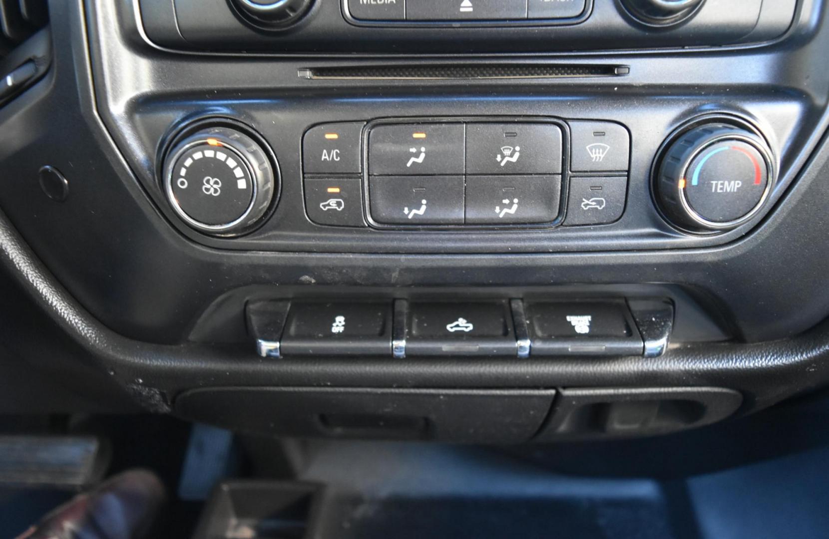 2015 Black /Gray Chevrolet Silverado 2500 HD LS (1GC1KUE89FF) with an DURAMAX 6.6L TURBO DIESEL V8 engine, Allison 1000 6-Speed Automatic, Electronically Controlled transmission, located at 1600 E Hwy 44, Rapid City, SD, 57703, (605) 716-7878, 44.070232, -103.171410 - Photo#20