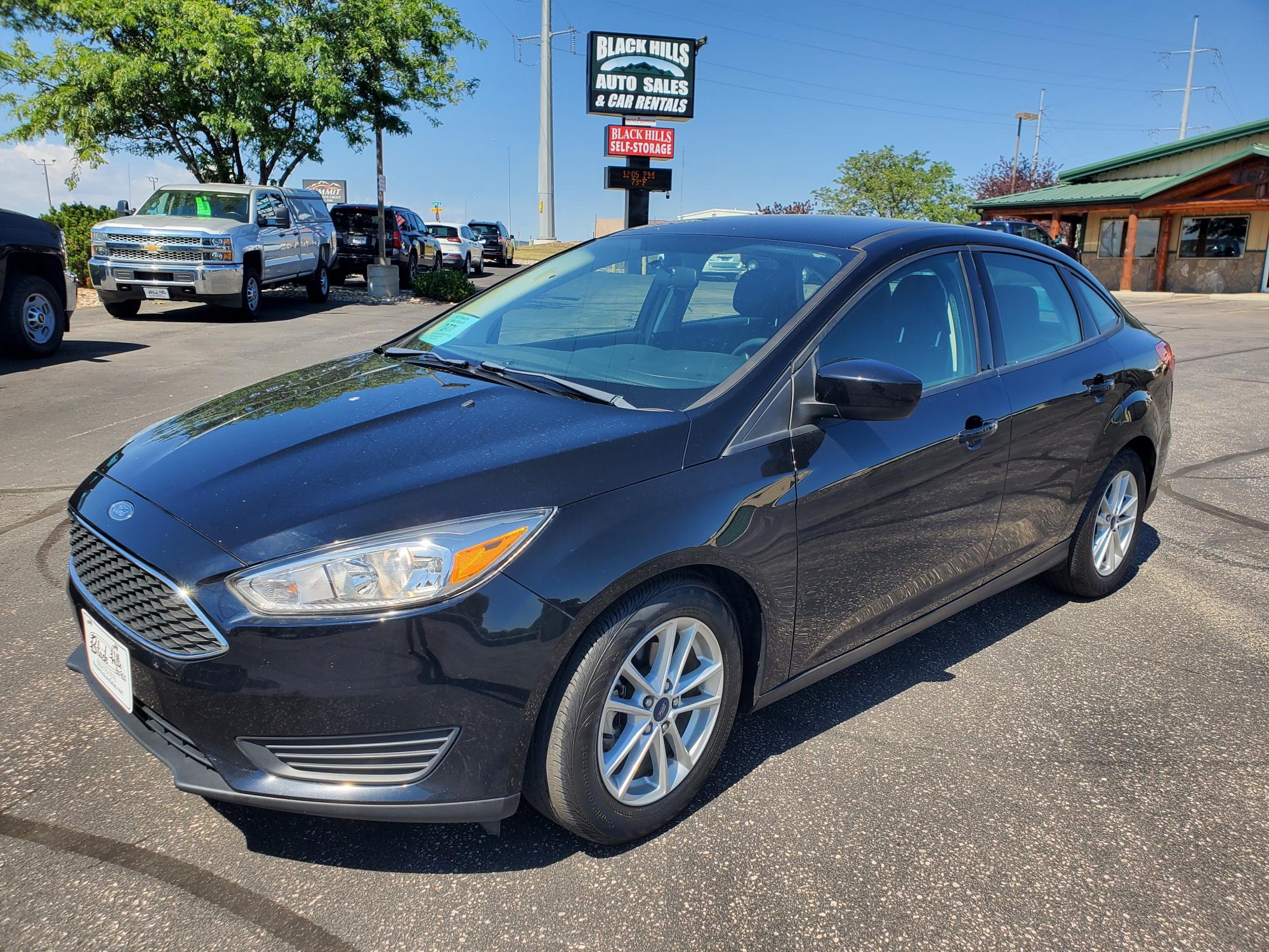 photo of 2018 Ford Focus SE Sedan