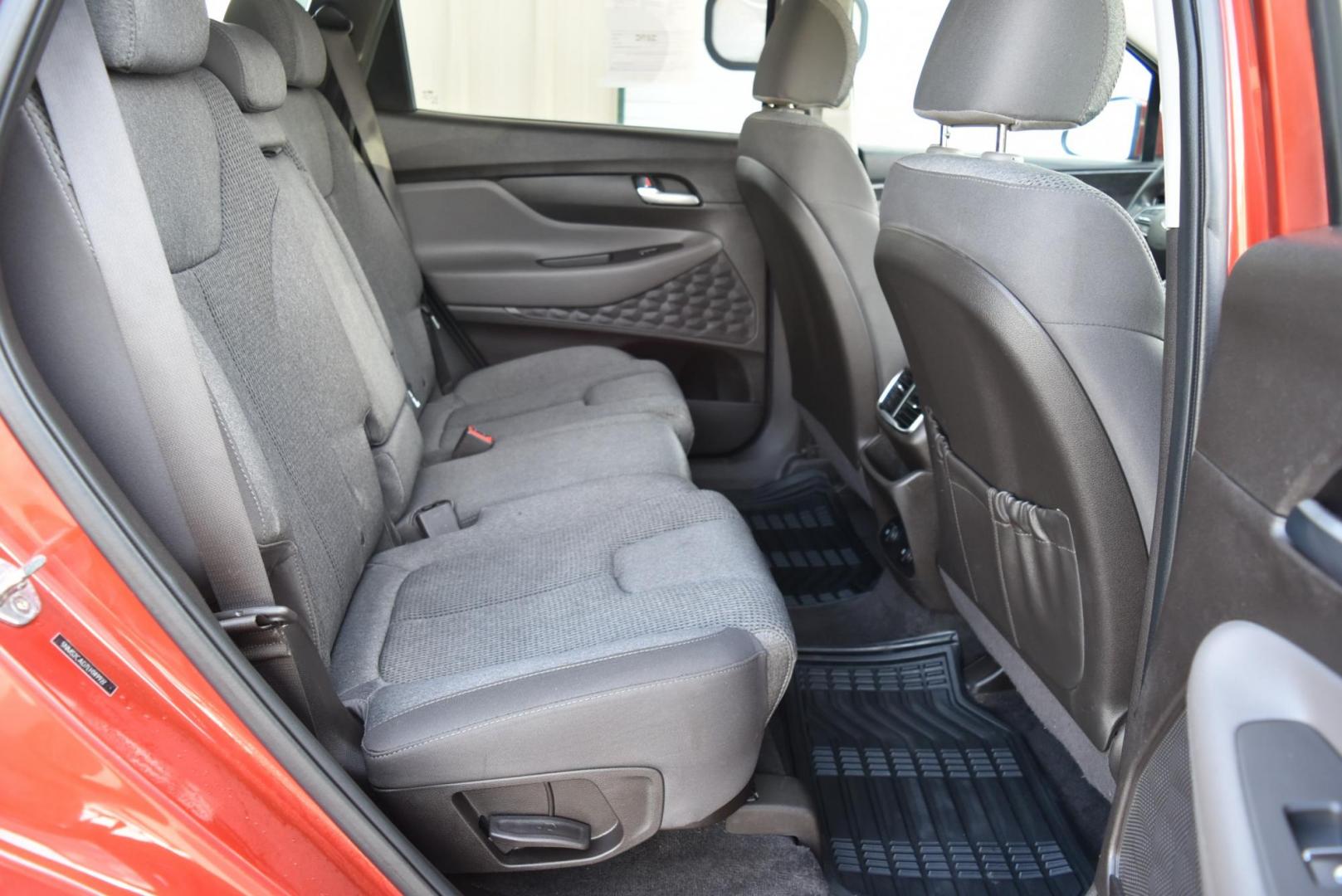 2020 Orange /Black Hyundai Santa Fe SE (5NMS2CAD7LH) with an 2.4L L4 DOHC 16V engine, 8-Speed Automatic w/ Overdrive transmission, located at 1600 E Hwy 44, Rapid City, SD, 57703, (605) 716-7878, 44.070232, -103.171410 - Photo#11