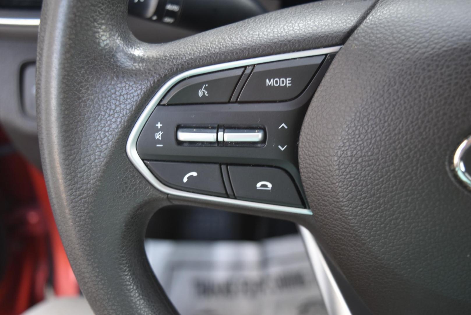 2020 Orange /Black Hyundai Santa Fe SE (5NMS2CAD7LH) with an 2.4L L4 DOHC 16V engine, 8-Speed Automatic w/ Overdrive transmission, located at 1600 E Hwy 44, Rapid City, SD, 57703, (605) 716-7878, 44.070232, -103.171410 - Photo#17