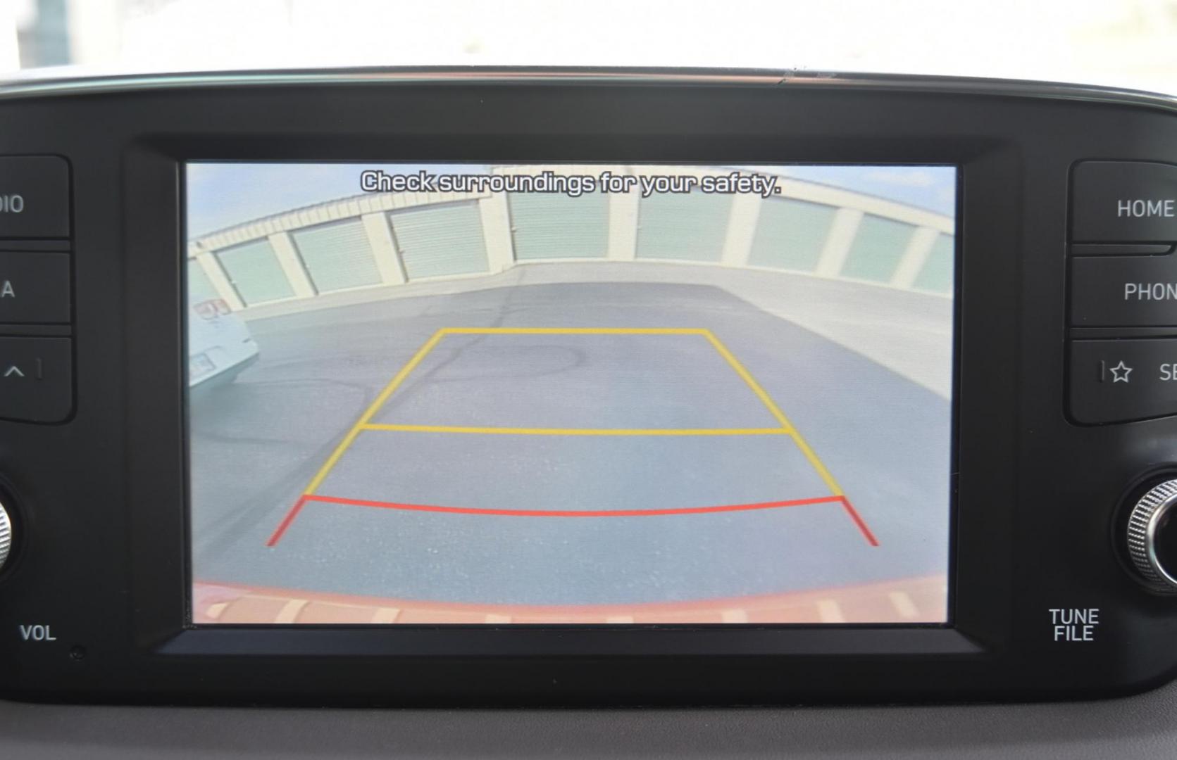 2020 Orange /Black Hyundai Santa Fe SE (5NMS2CAD7LH) with an 2.4L L4 DOHC 16V engine, 8-Speed Automatic w/ Overdrive transmission, located at 1600 E Hwy 44, Rapid City, SD, 57703, (605) 716-7878, 44.070232, -103.171410 - Photo#21