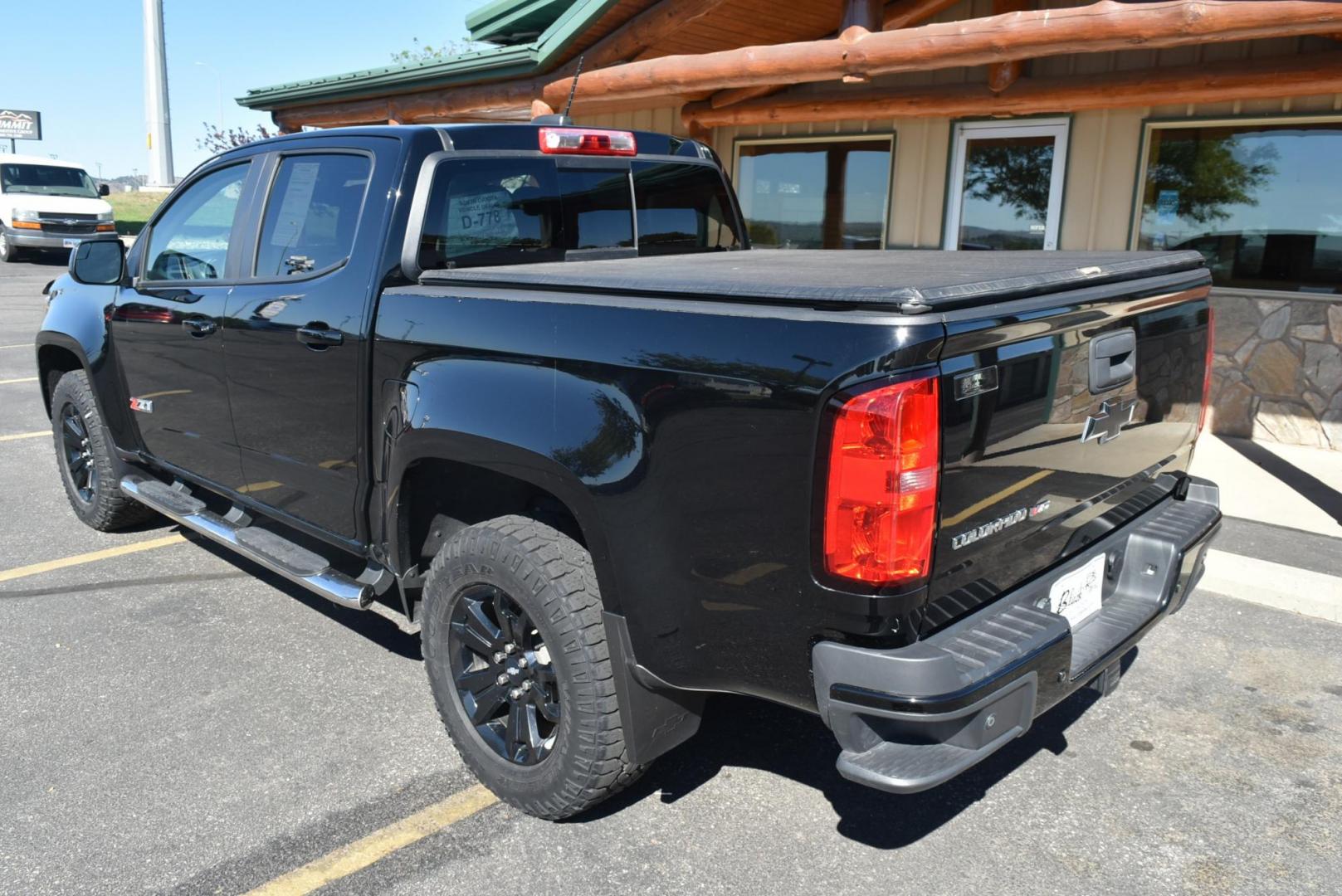 2019 Black /Black Chevrolet Colorado Z-71 (1GCGTDEN6K1) with an 3.6L DI DOHC V6 VVT engine, 8-Speed Automatic transmission, located at 1600 E Hwy 44, Rapid City, SD, 57703, (605) 716-7878, 44.070232, -103.171410 - Photo#6