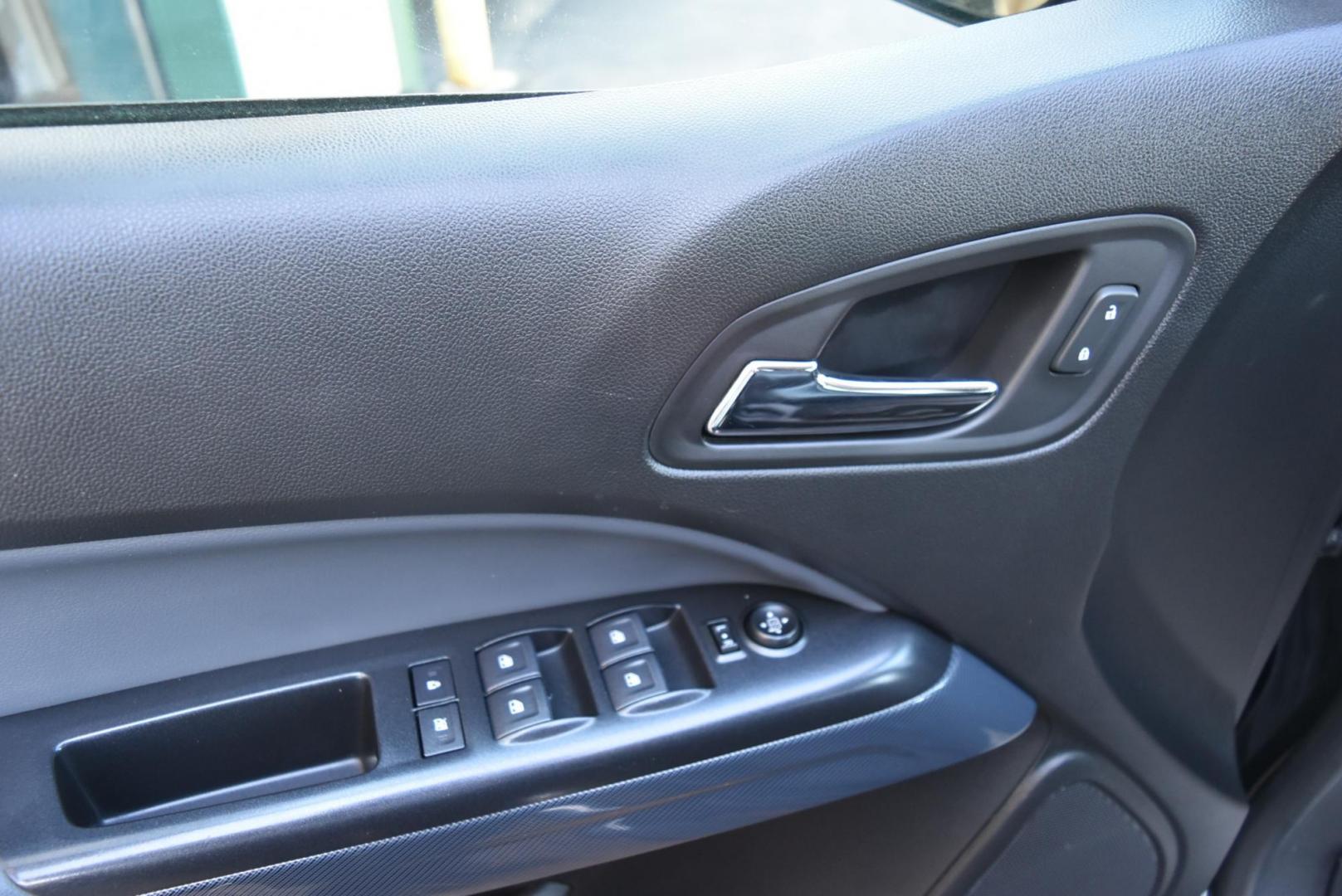 2019 Black /Black Chevrolet Colorado Z-71 (1GCGTDEN6K1) with an 3.6L DI DOHC V6 VVT engine, 8-Speed Automatic transmission, located at 1600 E Hwy 44, Rapid City, SD, 57703, (605) 716-7878, 44.070232, -103.171410 - Photo#14
