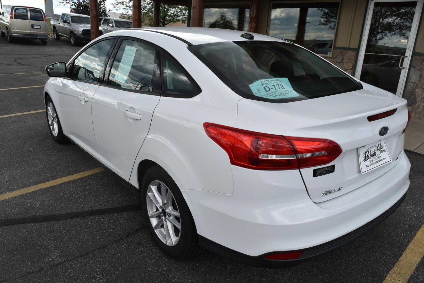 2018 Ford Focus SE - Photo 7