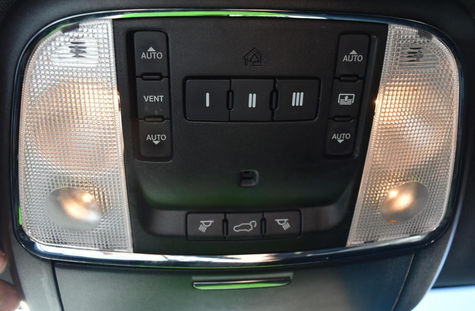 2015 White /Black Jeep Grand Cherokee Overland (1C4RJFCG8FC) with an 3.6L V6 DOHC 24V engine, 8-Speed Automatic transmission, located at 1600 E Hwy 44, Rapid City, SD, 57703, (605) 716-7878, 44.070232, -103.171410 - Photo#31