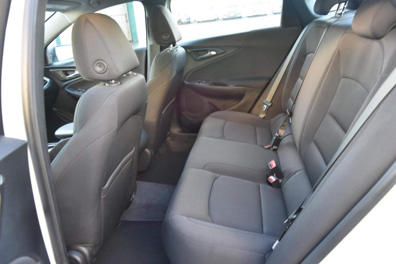 2020 White /Black Chevrolet Malibu 1FL (1G1ZC5ST8LF) with an 1.5L L4 DOHC 16V engine, 6-Speed Automatic transmission, located at 1600 E Hwy 44, Rapid City, SD, 57703, (605) 716-7878, 44.070232, -103.171410 - Photo#11