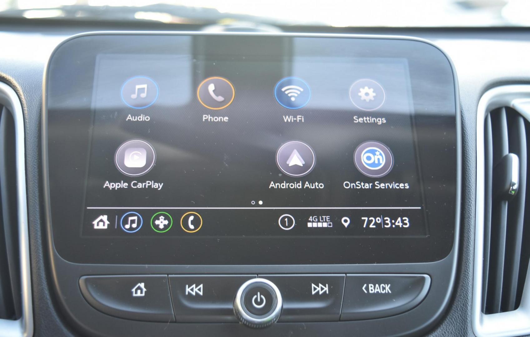 2020 White /Black Chevrolet Malibu 1FL (1G1ZC5ST8LF) with an 1.5L L4 DOHC 16V engine, 6-Speed Automatic transmission, located at 1600 E Hwy 44, Rapid City, SD, 57703, (605) 716-7878, 44.070232, -103.171410 - Photo#18