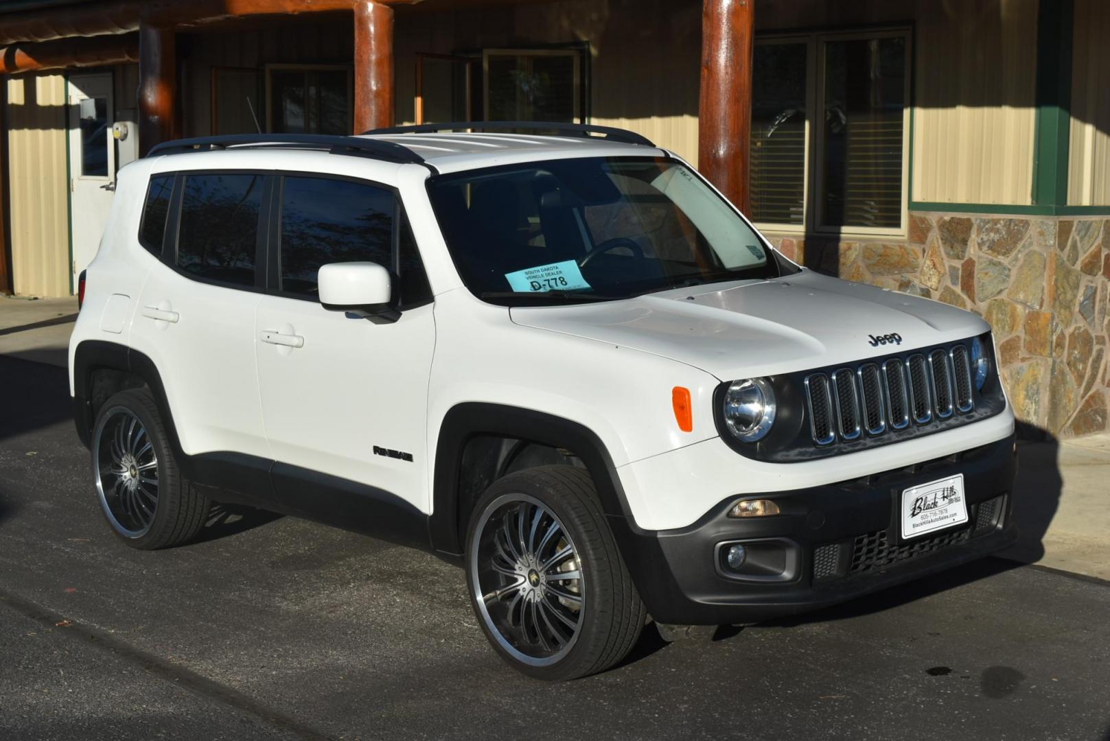 2017 White /Black Jeep Renegade Latitude (ZACCJBBB0HP) with an 2.4L L4 DOHC 16V engine, Automatic transmission, located at 1600 E Hwy 44, Rapid City, SD, 57703, (605) 716-7878, 44.070232, -103.171410 - Photo#1