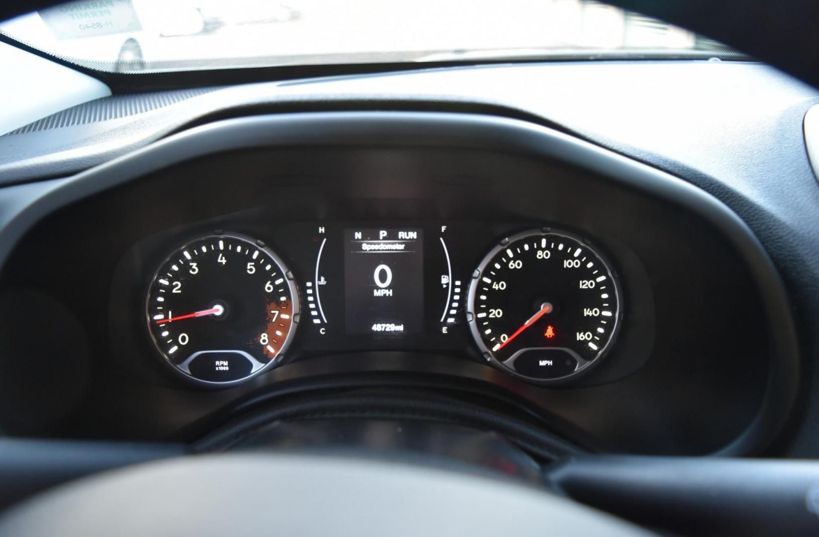 2017 White /Black Jeep Renegade Latitude (ZACCJBBB0HP) with an 2.4L L4 DOHC 16V engine, Automatic transmission, located at 1600 E Hwy 44, Rapid City, SD, 57703, (605) 716-7878, 44.070232, -103.171410 - Photo#18