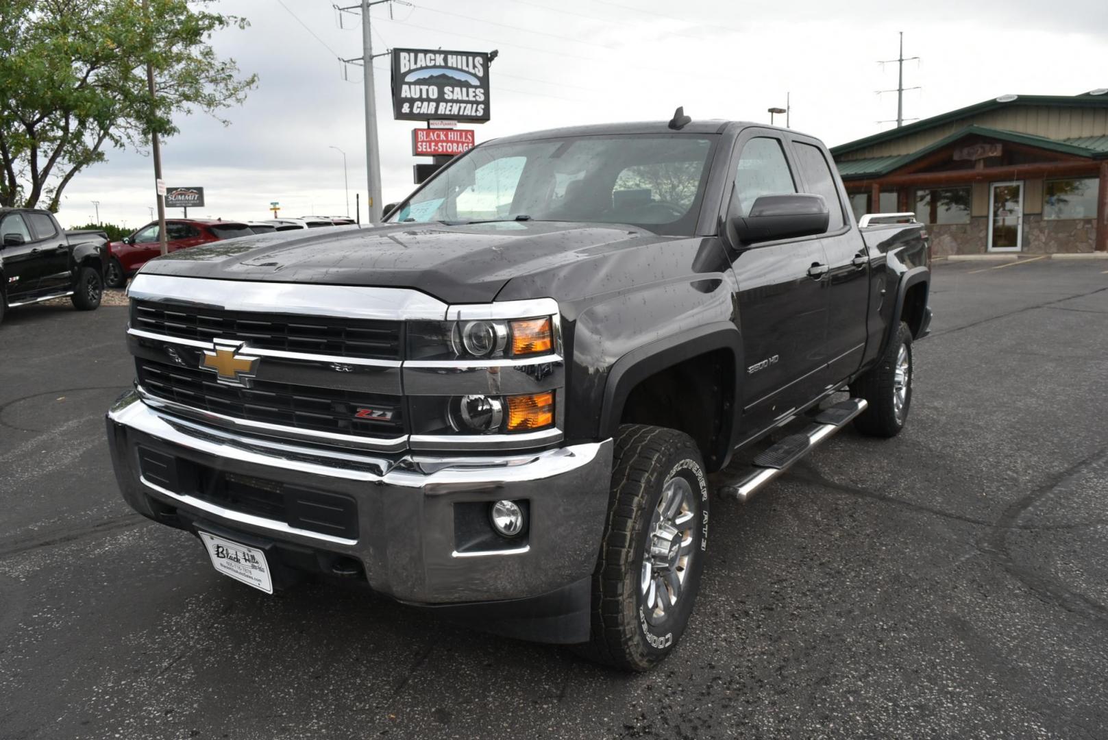 2016 Gray /gray Chevrolet Silverado 2500HD LT (1GC2KVEG5GZ) with an 6.0L V8 OHV 16V FFV engine, 6-Speed Automatic transmission, located at 1600 E Hwy 44, Rapid City, SD, 57703, (605) 716-7878, 44.070232, -103.171410 - Photo#0