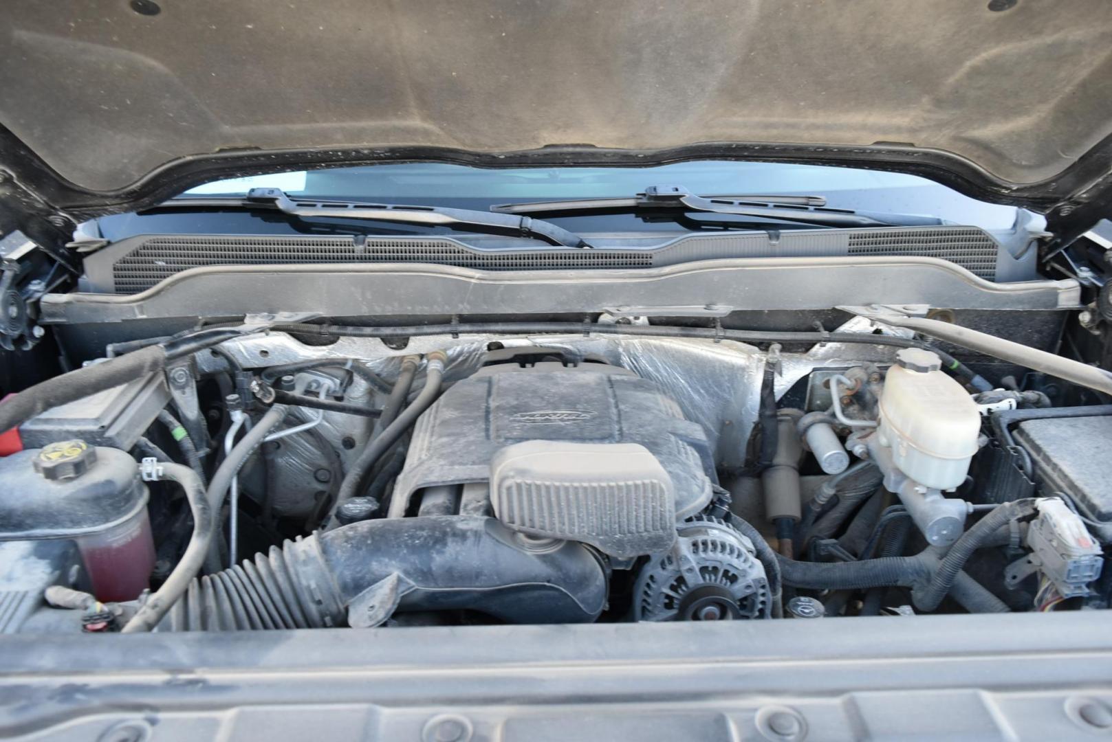 2016 Gray /gray Chevrolet Silverado 2500HD LT (1GC2KVEG5GZ) with an 6.0L Vortec V8 Variable Valve Timing SFI engine, 6-Speed Automatic, Heavy-Duty, Electronically Controlled transmission, located at 1600 E Hwy 44, Rapid City, SD, 57703, (605) 716-7878, 44.070232, -103.171410 - Photo#26