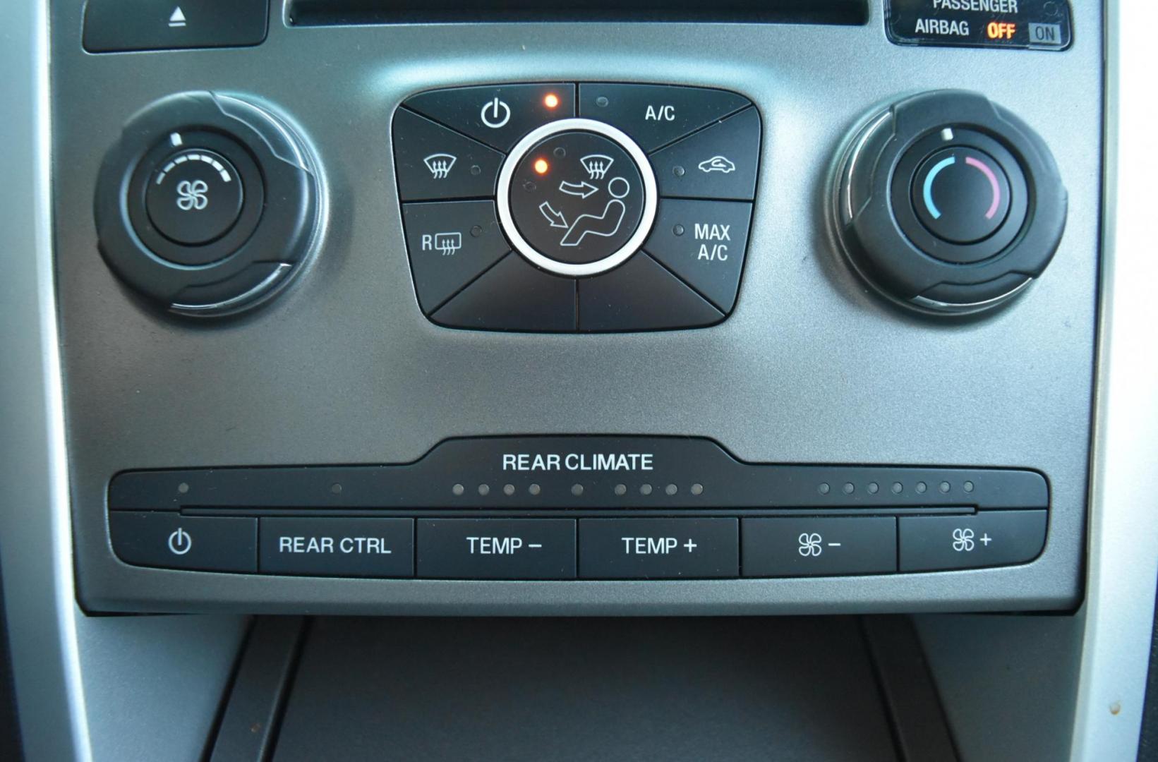 2015 White /TAN Ford Explorer Base (1FM5K8B89FG) with an 3.5L TI-VCT V6 engine, 6-Speed Selectshift Automatic transmission, located at 1600 E Hwy 44, Rapid City, SD, 57703, (605) 716-7878, 44.070232, -103.171410 - Photo#22