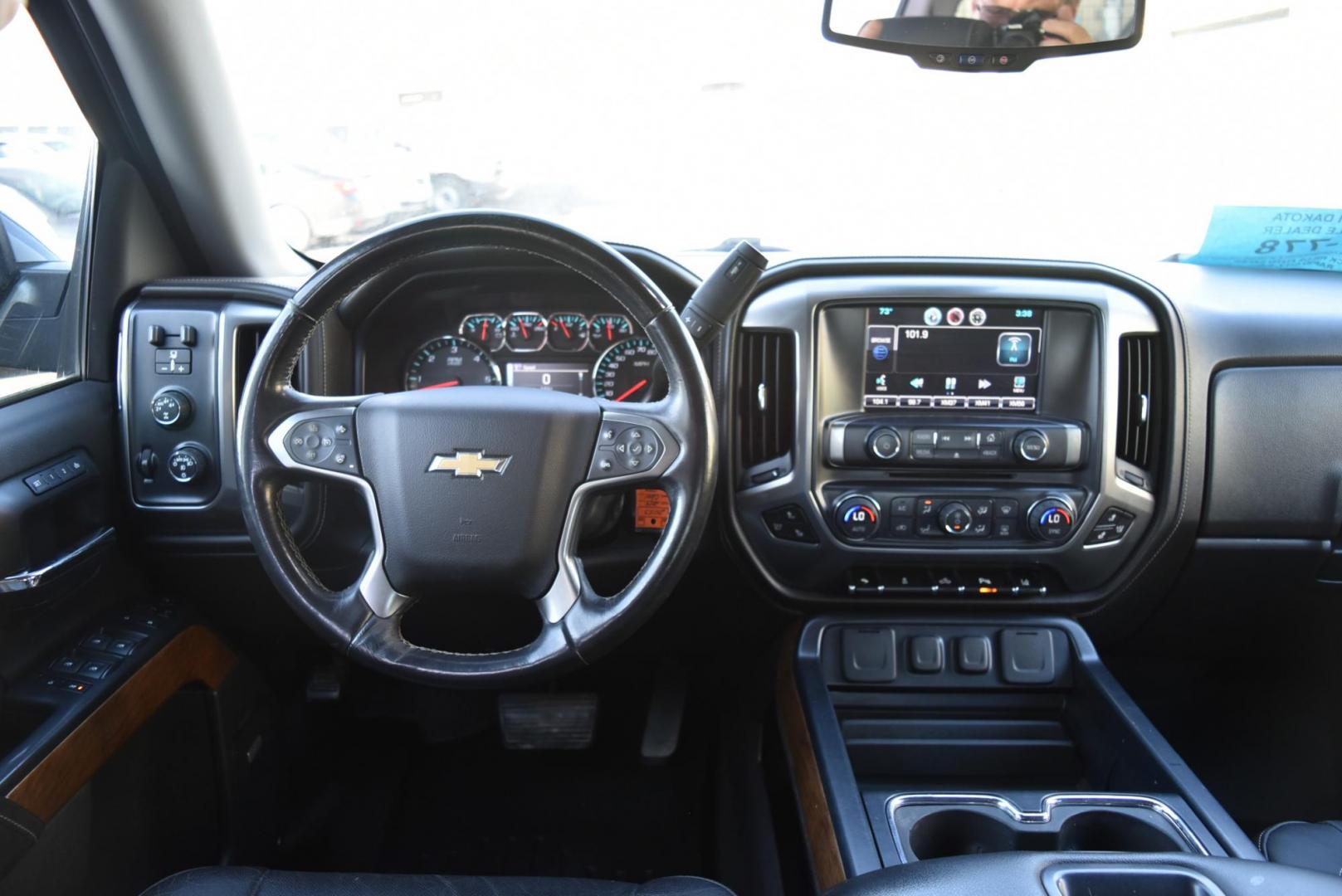 2014 Gray /Black Chevrolet Silverado 1500 LTZ (3GCUKSEC3EG) with an 5.3L FLEXFUEL ECOTEC3 V8 WITH ACTIVE FUEL MANAGEMENT, DIRECT INJECTION AND VARIABLE VALVE TIMING engine, 6-Speed Automatic transmission, located at 1600 E Hwy 44, Rapid City, SD, 57703, (605) 716-7878, 44.070232, -103.171410 - Photo#13
