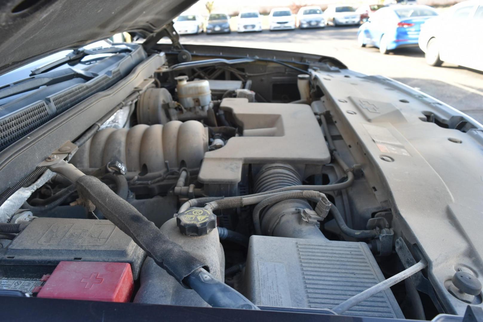 2014 Gray /Black Chevrolet Silverado 1500 LTZ (3GCUKSEC3EG) with an 5.3L FLEXFUEL ECOTEC3 V8 WITH ACTIVE FUEL MANAGEMENT, DIRECT INJECTION AND VARIABLE VALVE TIMING engine, 6-Speed Automatic transmission, located at 1600 E Hwy 44, Rapid City, SD, 57703, (605) 716-7878, 44.070232, -103.171410 - Photo#30