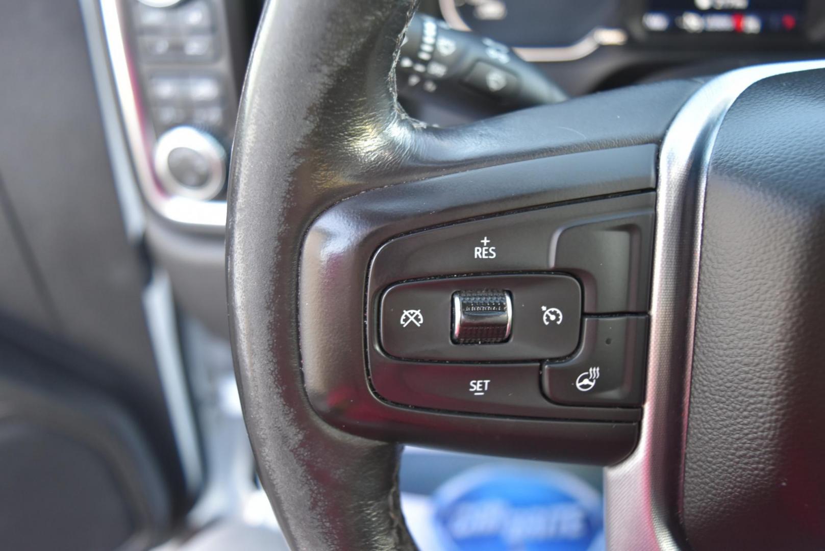 2022 White GMC Sierra 1500 Elevation (3GTP9CEK8NG) with an 2.7L Turbo engine, 8-Speed Automatic, Electronically Controlled transmission, located at 1600 E Hwy 44, Rapid City, SD, 57703, (605) 716-7878, 44.070232, -103.171410 - Photo#18