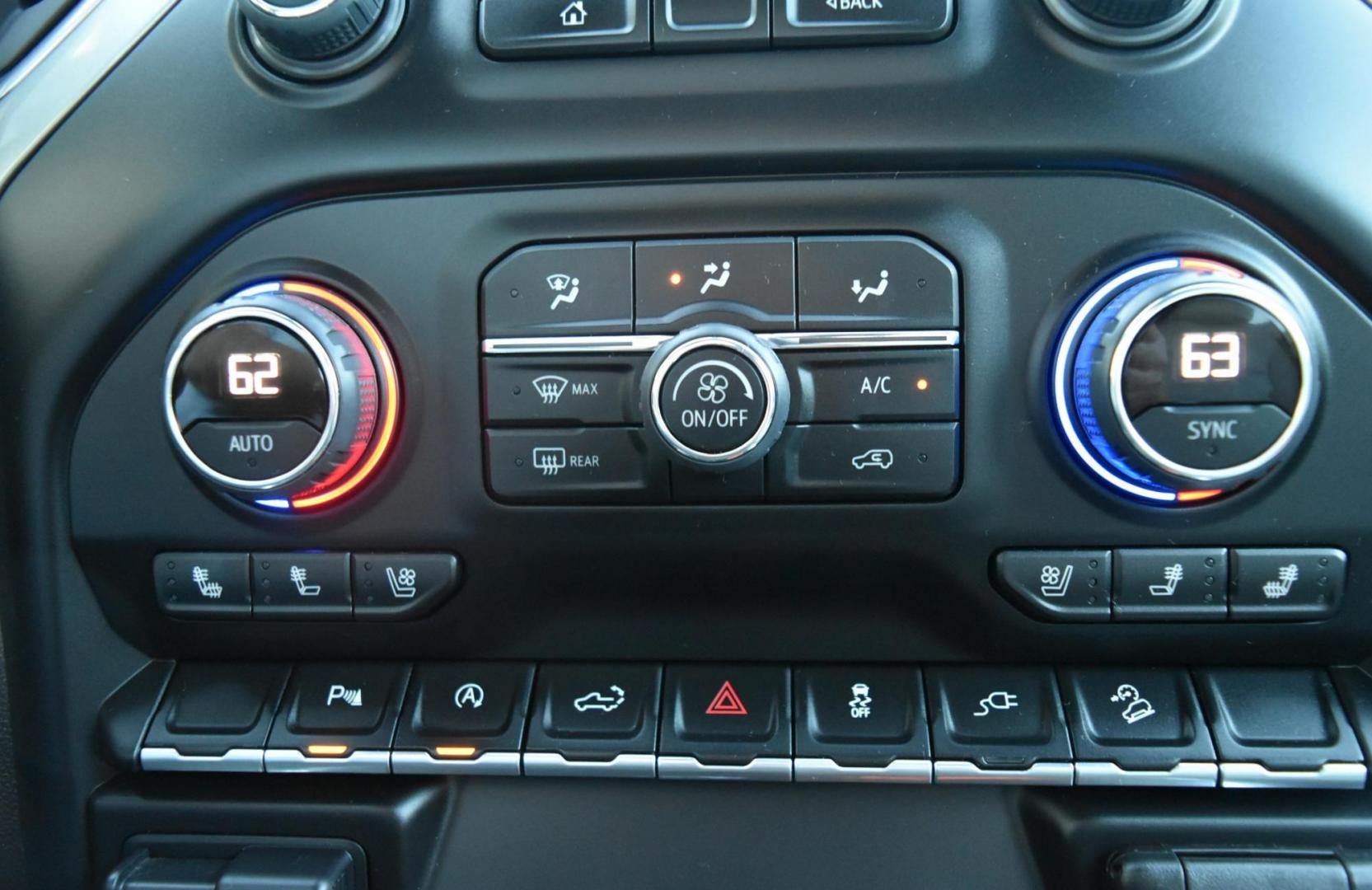 2022 White /gray Chevrolet Silverado 1500 LTZ (3GCUYGED2NG) with an 5.3L ECOTEC3 V8 engine, 10-Speed Automatic transmission, located at 1600 E Hwy 44, Rapid City, SD, 57703, (605) 716-7878, 44.070232, -103.171410 - Photo#24