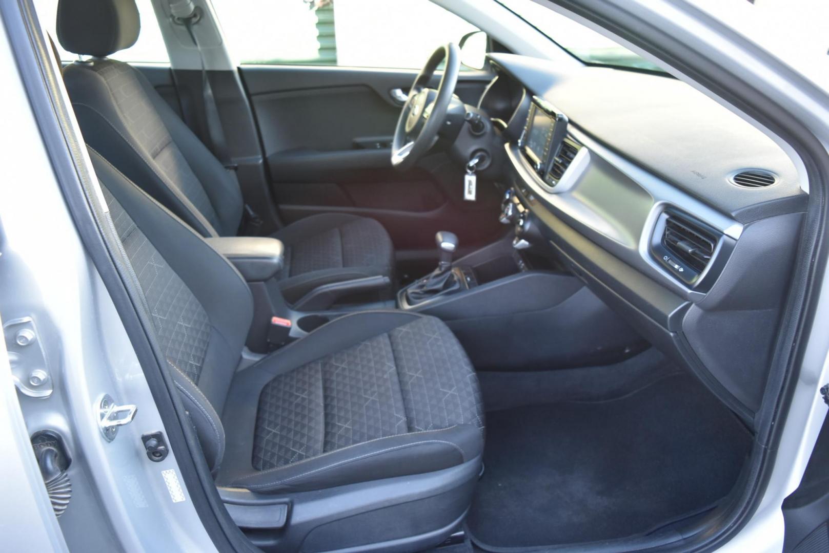 2019 Silver /Black Kia Rio LX (3KPA24AB2KE) with an 1.6L L4 DOHC 16V engine, 6-Speed Automatic W/O OD transmission, located at 1600 E Hwy 44, Rapid City, SD, 57703, (605) 716-7878, 44.070232, -103.171410 - Photo#10