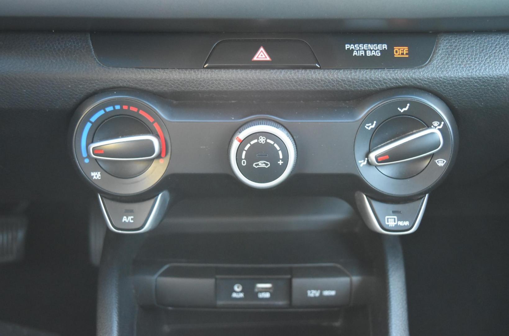 2019 Silver /Black Kia Rio LX (3KPA24AB2KE) with an 1.6L L4 DOHC 16V engine, 6-Speed Automatic W/O OD transmission, located at 1600 E Hwy 44, Rapid City, SD, 57703, (605) 716-7878, 44.070232, -103.171410 - Photo#21