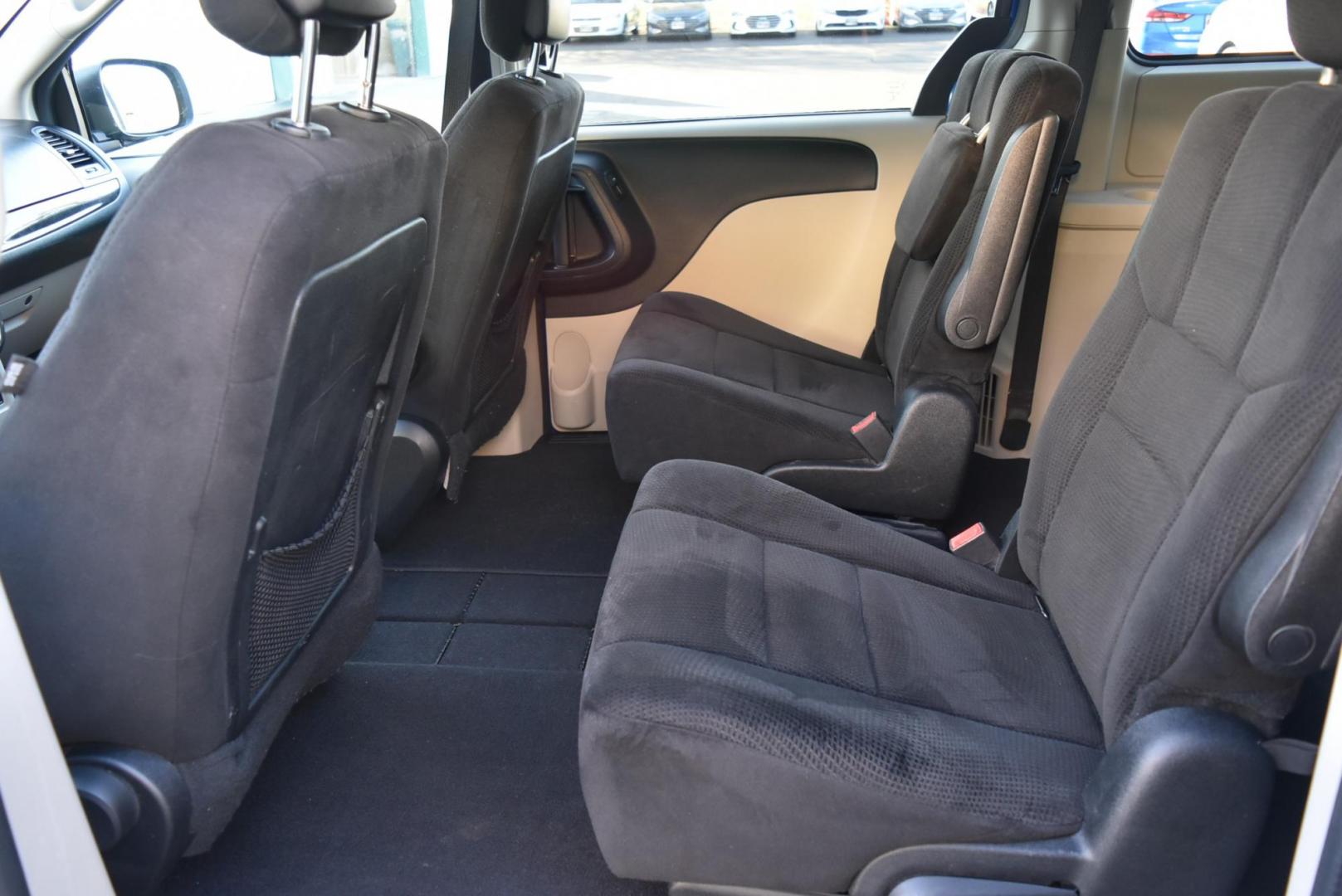 2013 Blue /Black Dodge Grand Caravan SE (2C4RDGBG6DR) with an 3.6L V6 DOHC 24V engine, 6-Speed Automatic - w/ OD transmission, located at 1600 E Hwy 44, Rapid City, SD, 57703, (605) 716-7878, 44.070232, -103.171410 - Photo#15