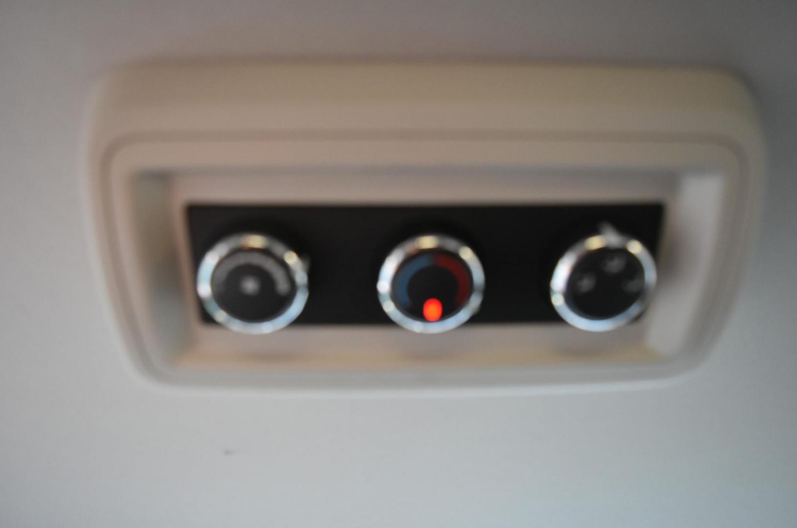 2013 Blue /Black Dodge Grand Caravan SE (2C4RDGBG6DR) with an 3.6L V6 DOHC 24V engine, 6-Speed Automatic - w/ OD transmission, located at 1600 E Hwy 44, Rapid City, SD, 57703, (605) 716-7878, 44.070232, -103.171410 - Photo#16